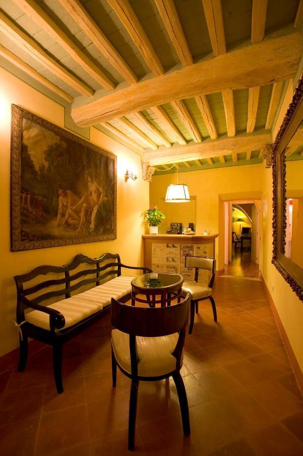 Residenza D'Epoca Campo Regio Relais Bed and Breakfast Siena Exteriör bild